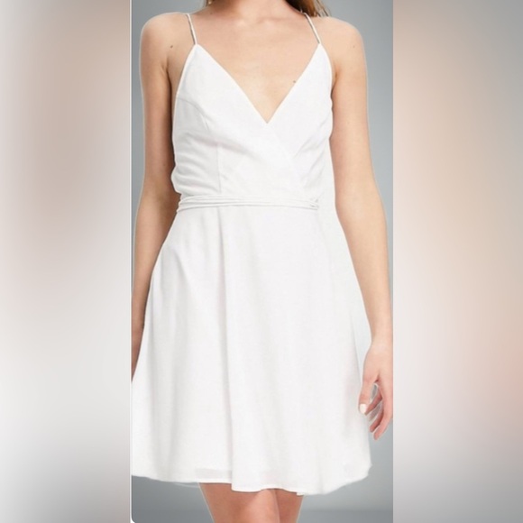 ASOS Designs Wrap Cami Lace Up Back Dress US 8 Ivory Lightweight Flowy Ethereal - Picture 6 of 6